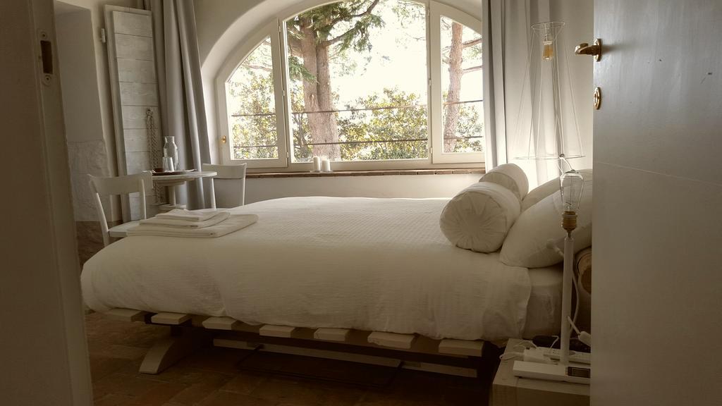 B&B A Piazza del Gesù Viterbo Kültér fotó