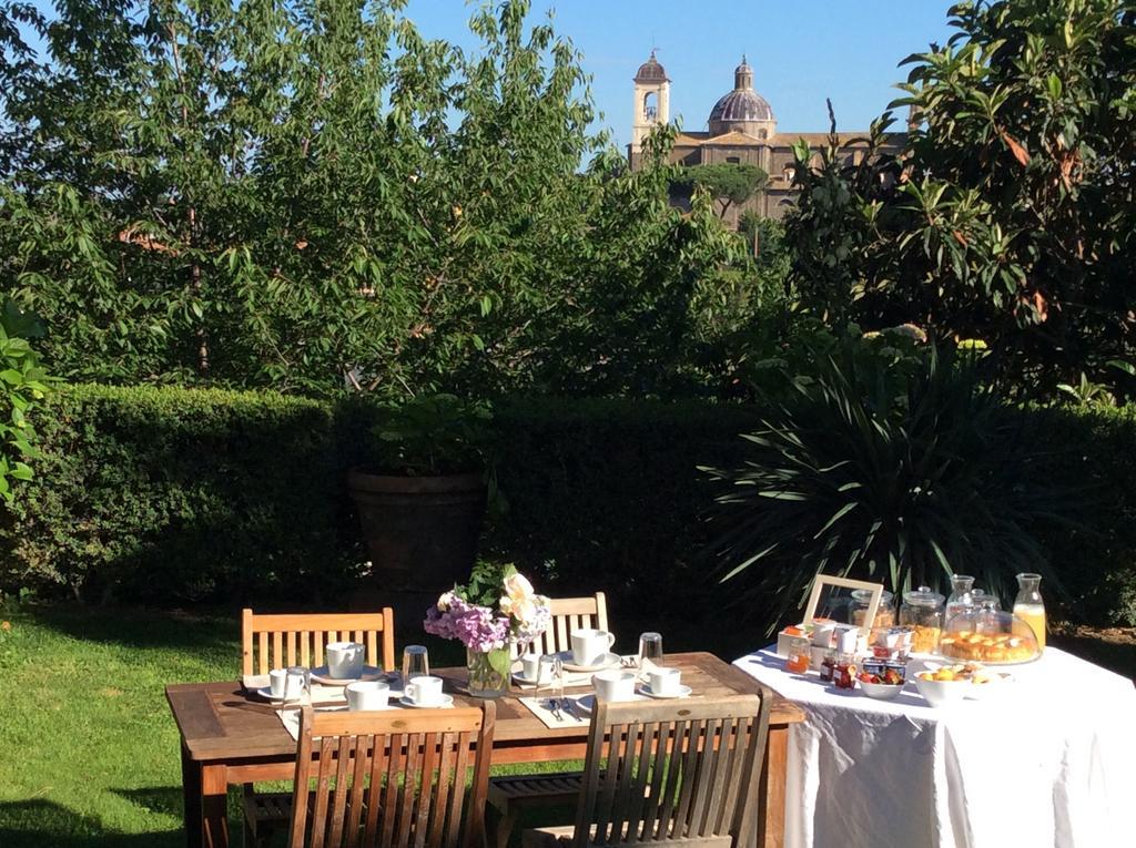 B&B A Piazza del Gesù Viterbo Kültér fotó