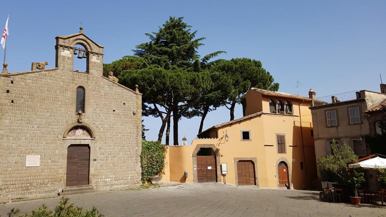 B&B A Piazza del Gesù Viterbo Kültér fotó
