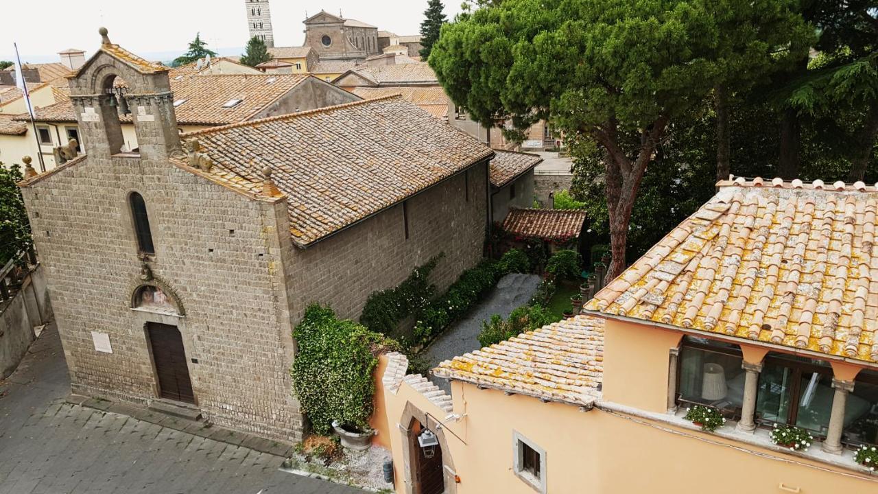 B&B A Piazza del Gesù Viterbo Kültér fotó